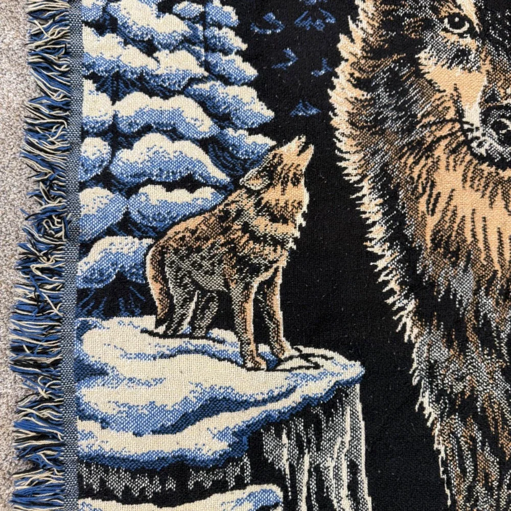 Fieldcrest Woven Wolf Throw Blanket 100% Cotton Fringed Tapestry 46x68 USA Made
